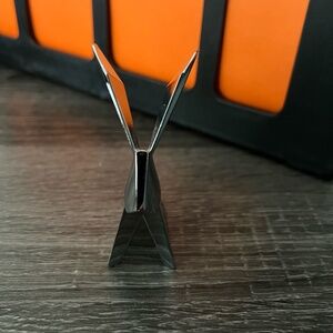 Umbra Silver Metal Ring Stand